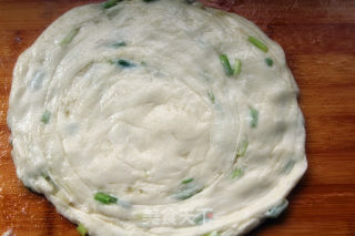 葱油酥酱香手撕饼的做法步骤：8