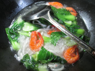 虾干青菜乌冬面的做法步骤：3