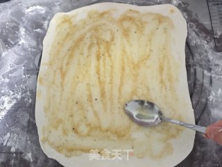 鸡油葱香手撕饼的做法步骤：9