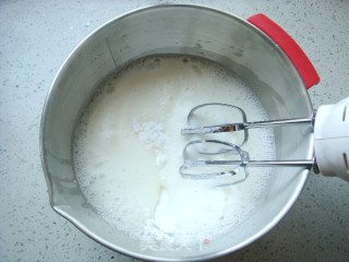 菠菜戚风蛋糕【8寸】的做法步骤：10