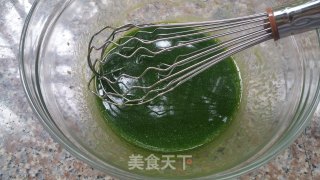 菠菜栗子戚风蛋糕的做法步骤：4