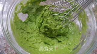 菠菜栗子戚风蛋糕的做法步骤：5