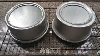 菠菜栗子戚风蛋糕的做法步骤：16