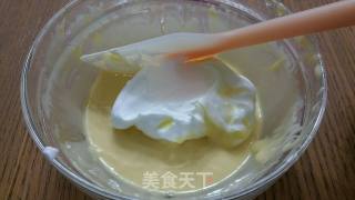 酸奶肉松蛋糕——少油版的做法步骤：7