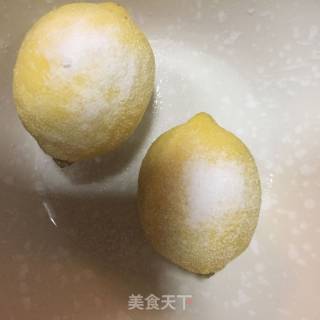 封存的美丽--蜜渍柠檬的做法步骤：2