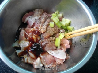 大葱鸡肉串的做法步骤：3