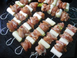 大葱鸡肉串的做法步骤：6