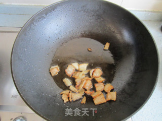 小炒冬笋五花肉的做法步骤：6