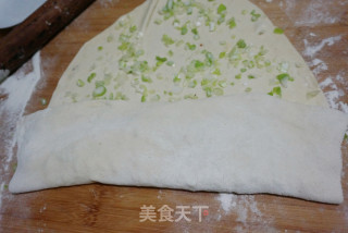 黄金千层葱花饼的做法步骤：5