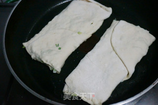 黄金千层葱花饼的做法步骤：6