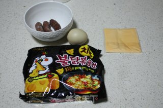 芝士拉面的做法步骤：1