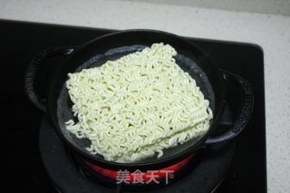 芝士拉面的做法步骤：2