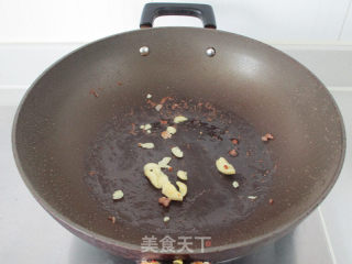 酸菜炒牛肉丝的做法步骤：7