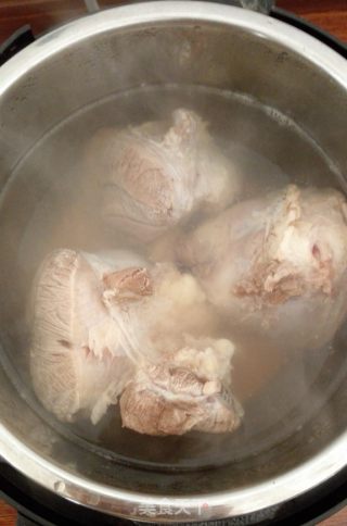 家传秘制卤牛肉的做法步骤：6