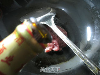 里脊肉菠菜花菜羹的做法步骤：2