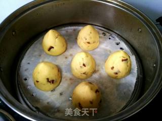 奶香红枣窝头的做法步骤：8