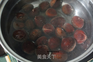 栗子不再烤，浪出新花样 | 裱花风味板栗酱的做法步骤：2