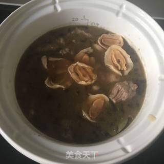 鲍鱼牛腩煲的做法步骤：5