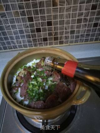 腊味煲仔饭的做法步骤：6