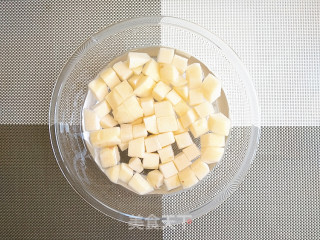 【黑椒苹果里脊肉】的做法步骤：5