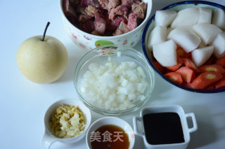炖牛肉的做法步骤：1