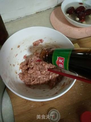 自制好吃又简单的肉肠哦的做法步骤：4