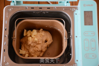 小兔子全麦面包的做法步骤：2