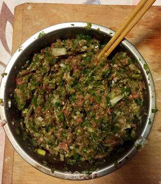 猪肉青椒馅饺子的做法步骤：8