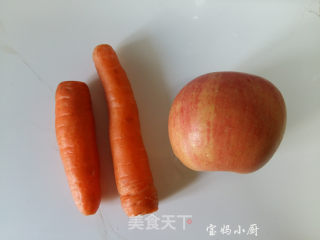 胡萝卜苹果汁的做法步骤：1