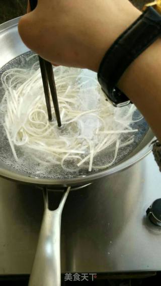 牛肉面的做法步骤：11