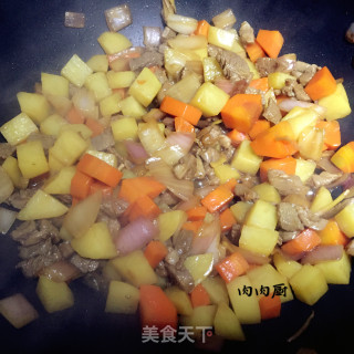 羊肉焖米饭#肉肉厨的做法步骤：8