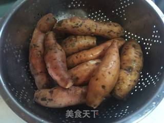 烤红薯的做法步骤：1