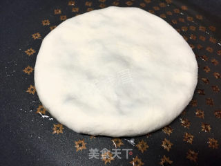 韭菜馅饼的做法步骤：7