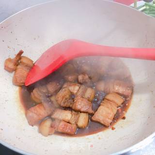 家传红烧肉的做法步骤：4