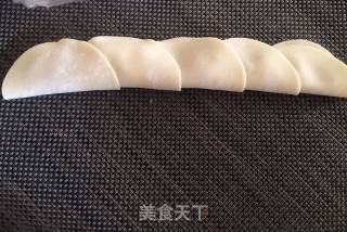 玫瑰煎饺的做法步骤：3