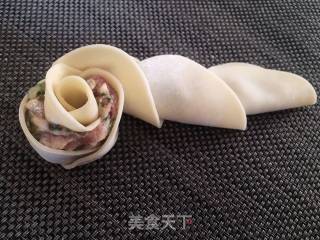 玫瑰煎饺的做法步骤：4