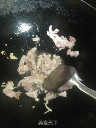 青瓜炒肉的做法步骤：5