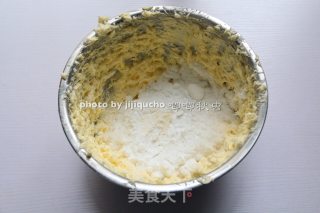 教你如何做出酥脆的芝士蔓越莓饼干的做法步骤：2