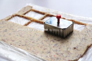 教你如何做出酥脆的芝士蔓越莓饼干的做法步骤：9