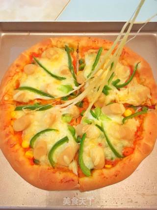 青椒鸡肉肠披萨的做法步骤：10