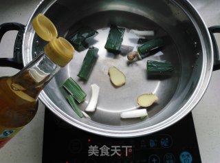 蟹甲红PK梭子蟹的做法步骤：2