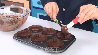 超级搞笑的火鸡cupcake，巧克力纸杯蛋糕的做法步骤：12