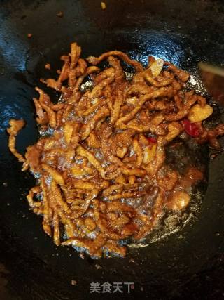 莲菜炒肉丝---陕菜版的做法步骤：6