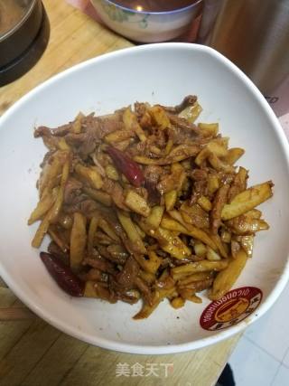 莲菜炒肉丝---陕菜版的做法步骤：8