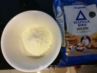 芹香烤烧饼的做法步骤：1