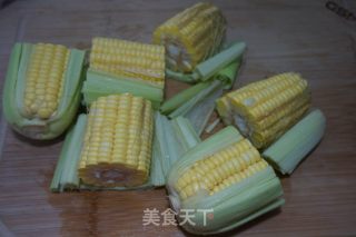 巧煮玉米的做法步骤：2