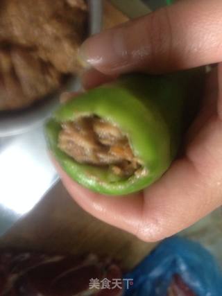 糖醋虎皮酿青椒的做法步骤：6