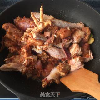 鸡公煲的做法步骤：6