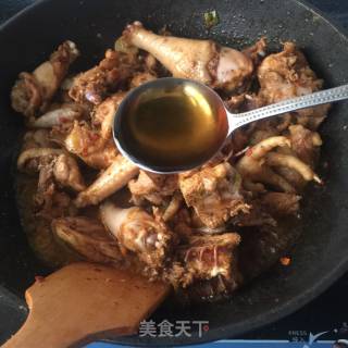 鸡公煲的做法步骤：8