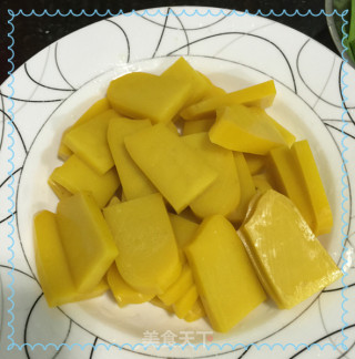 客家传统美食~黄元米果~的做法步骤：2